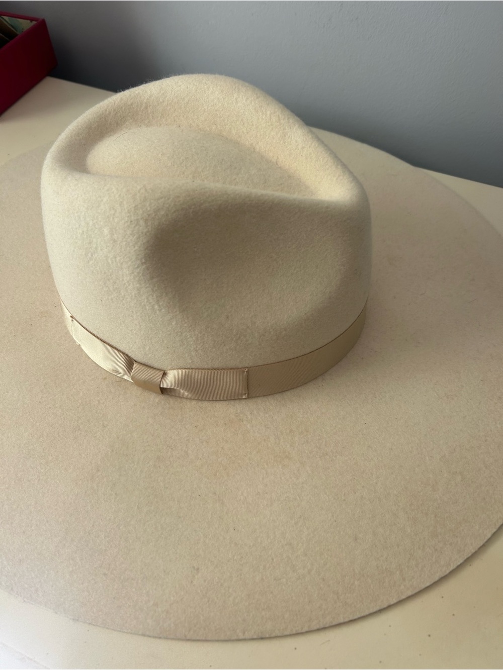 Lack Of Color Soft Cream Wide-Brim Felt Cowboy hat